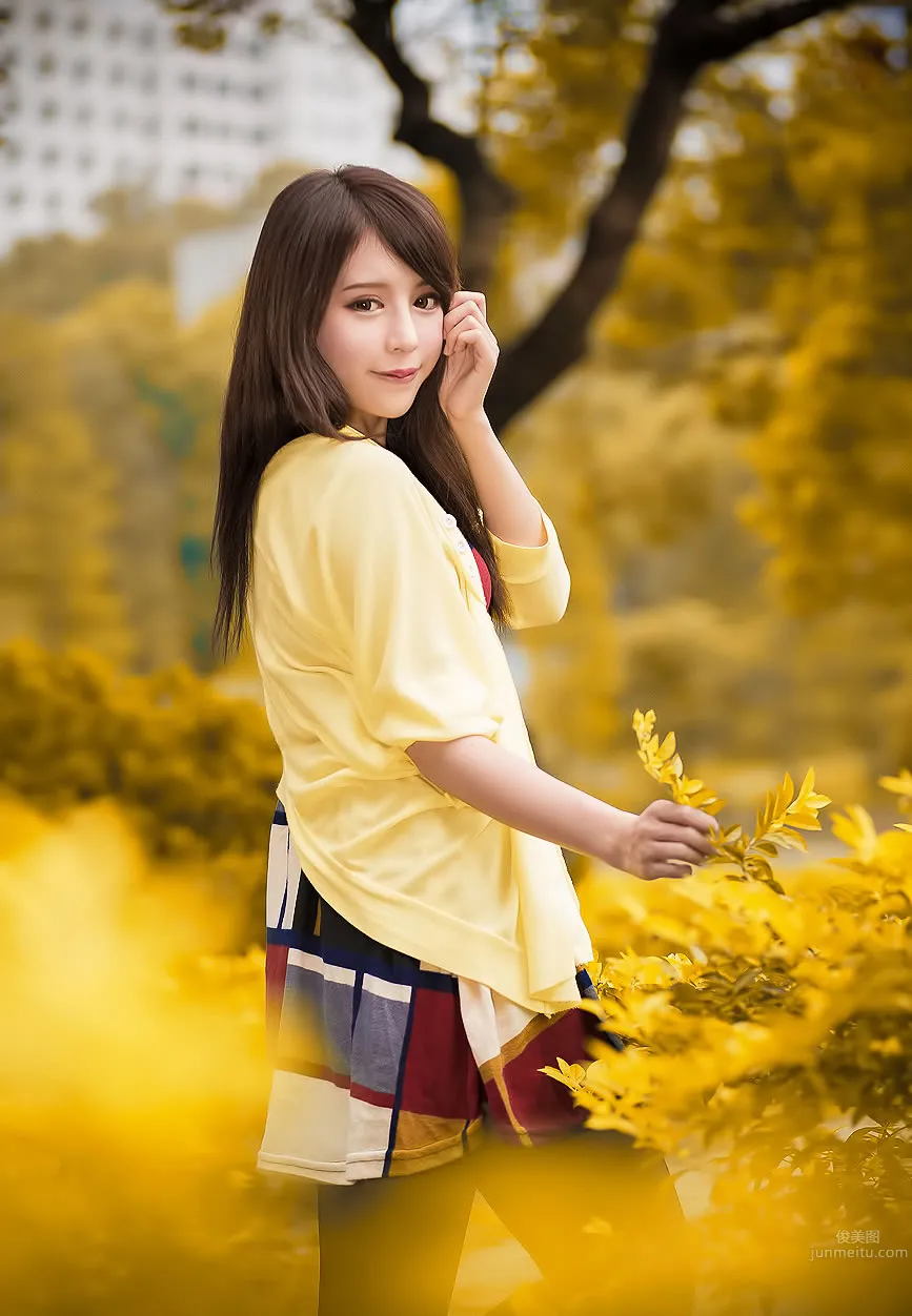 超跑女神大眼正妹张齐郡JULIE踏青外拍_158