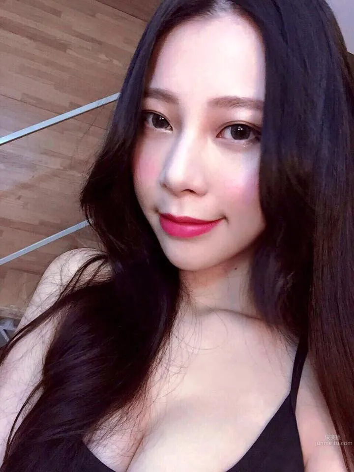 張香香- 網絡女神美豔自拍照 16