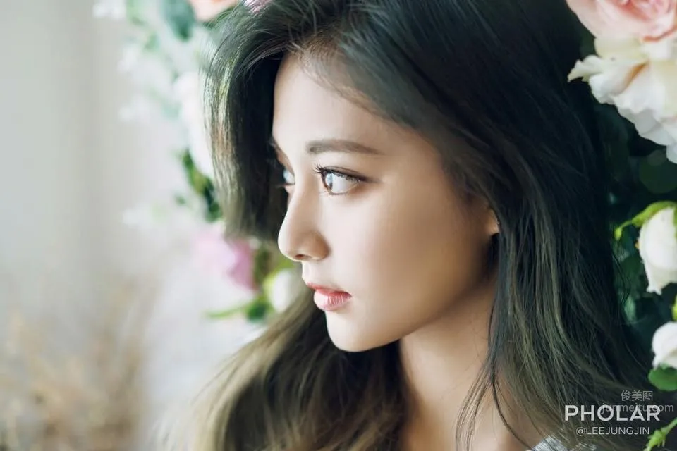 周子瑜- 《TWICE》周子瑜17歲了！青春寫真美圖賞 13