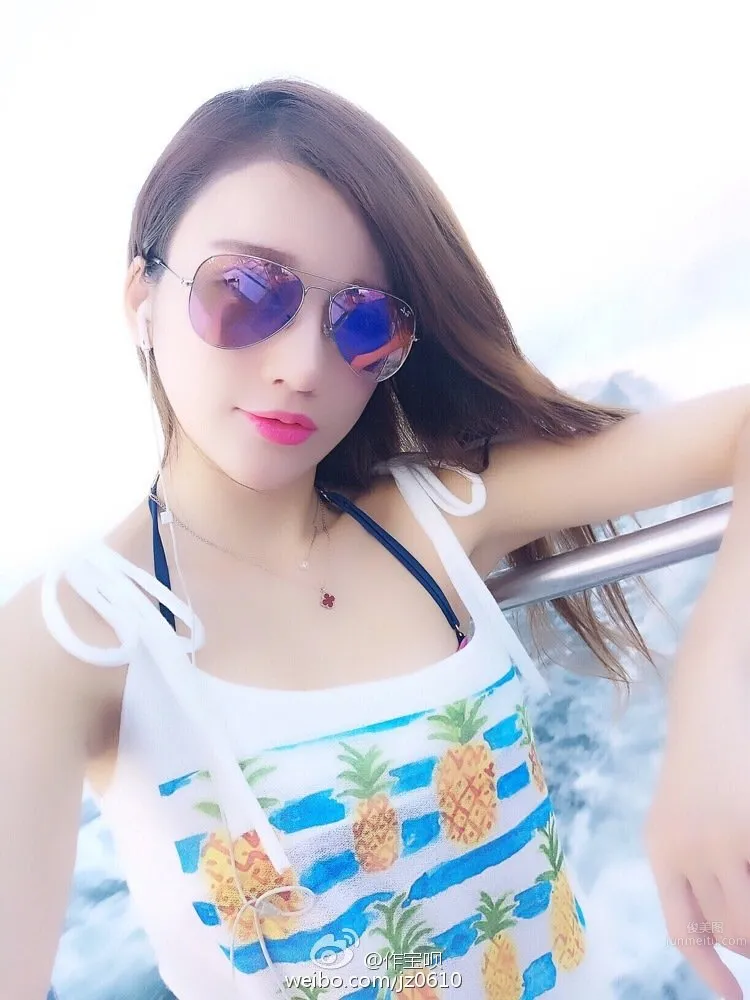 Jia Zhen - Big-Eyed Girl Fresh Bikini Beautiful Photos photo 27