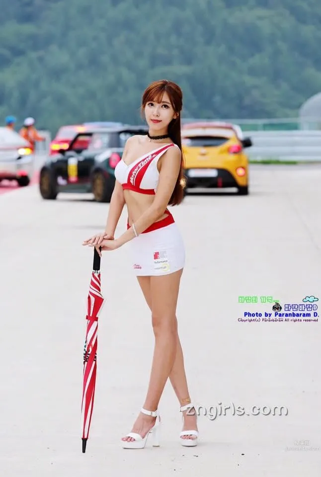 金賽拉(김세라)- 南韓極品美胸美腿車模 24