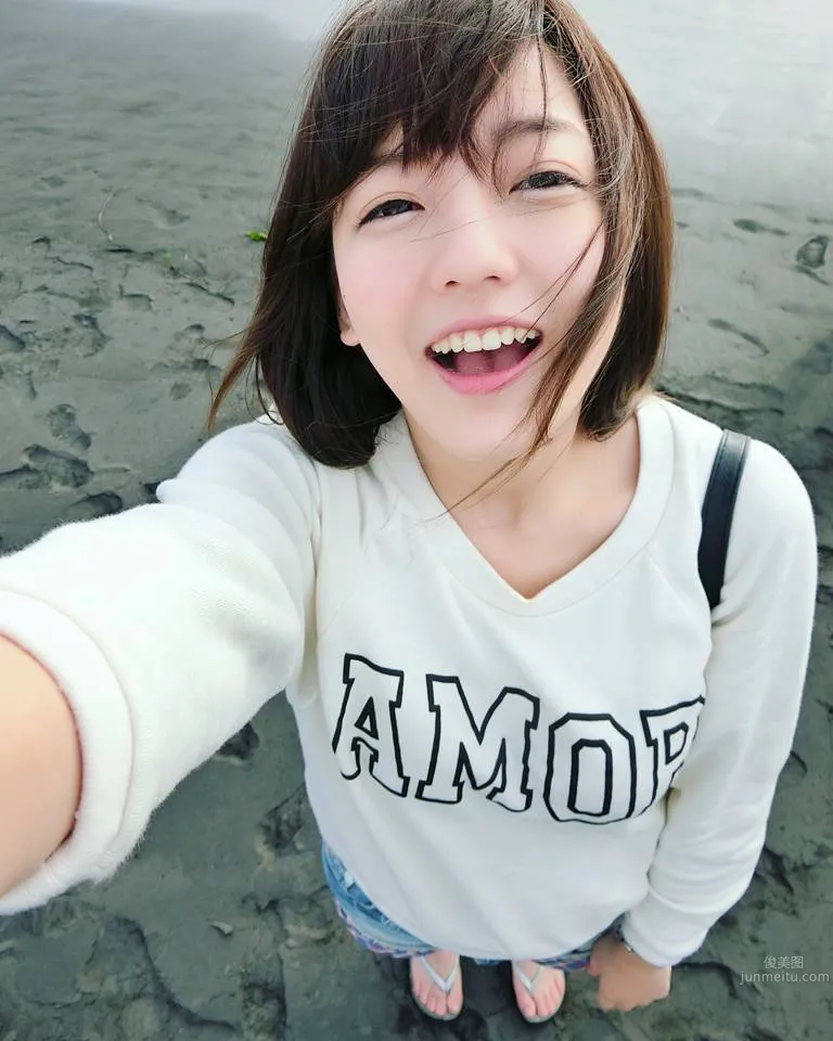Zheng Qianshan - Chiao Tung University Physics Institute Beautiful Graduate Student photo 9