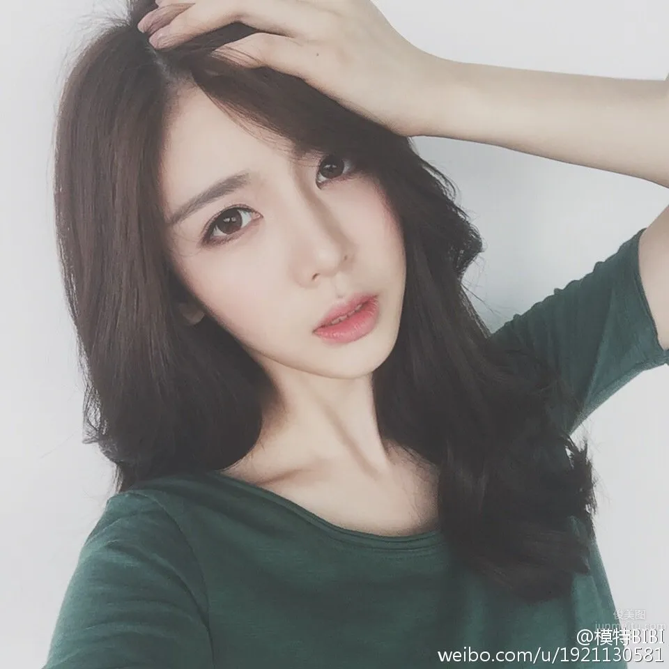 Huanghui BIBI - Internet Celebrity Goddess Super Beautiful Private Photos photo 10