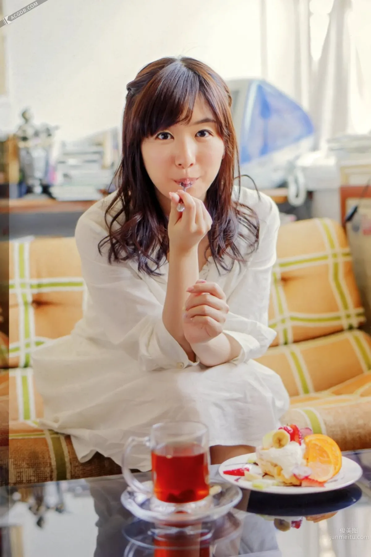 Ai Kayano - Heavenly Voice Actress High-Definition Beautiful Photos photo 11