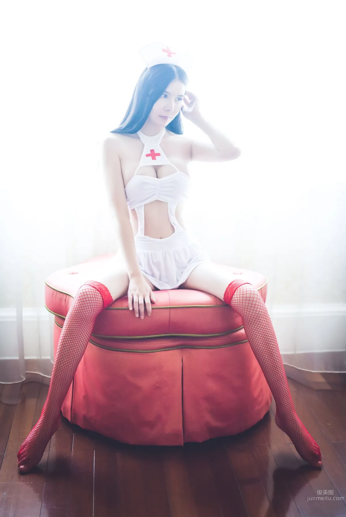 Li Lisha - [TuiGirl] Monthly Images Issue 72, Nurse Sisters photo 11