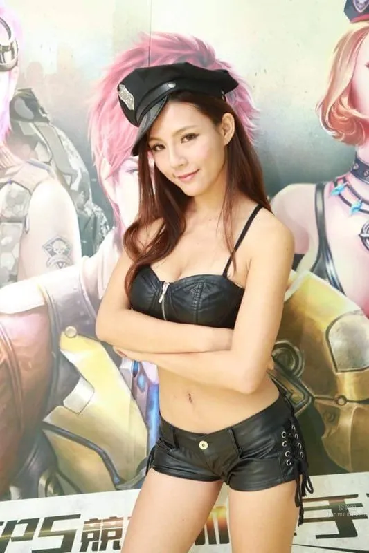 Lin Sijia: Revy photo 33