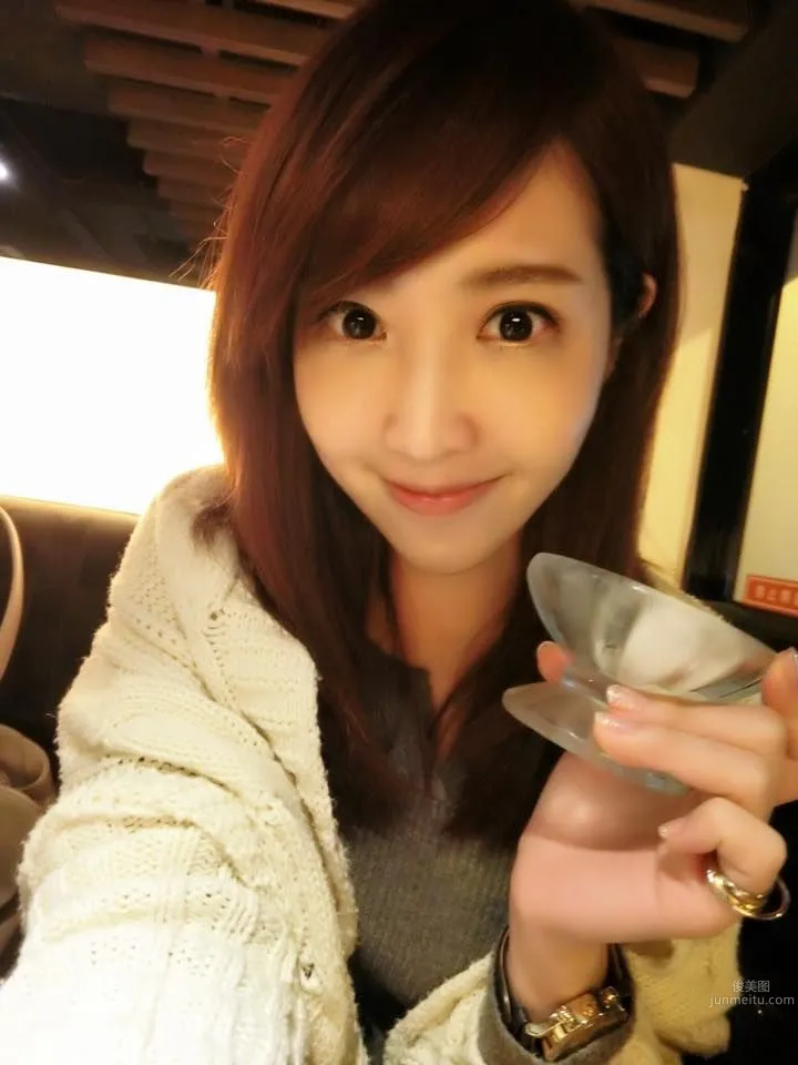 Huang Ruowei Vivi, Big-Eyed Elegant Female Anchor Private Shoot photo 10