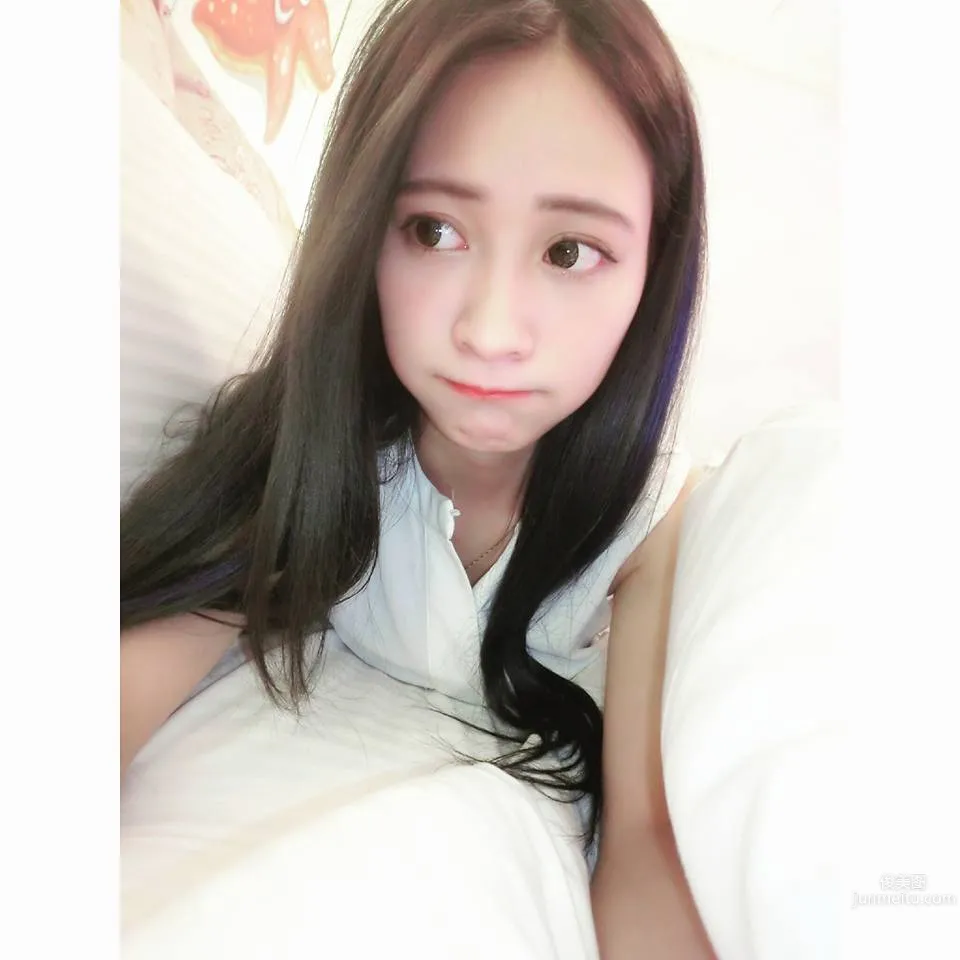 琪琪(夏瑀琪)- 玲珑有致的新世代天菜女神_1