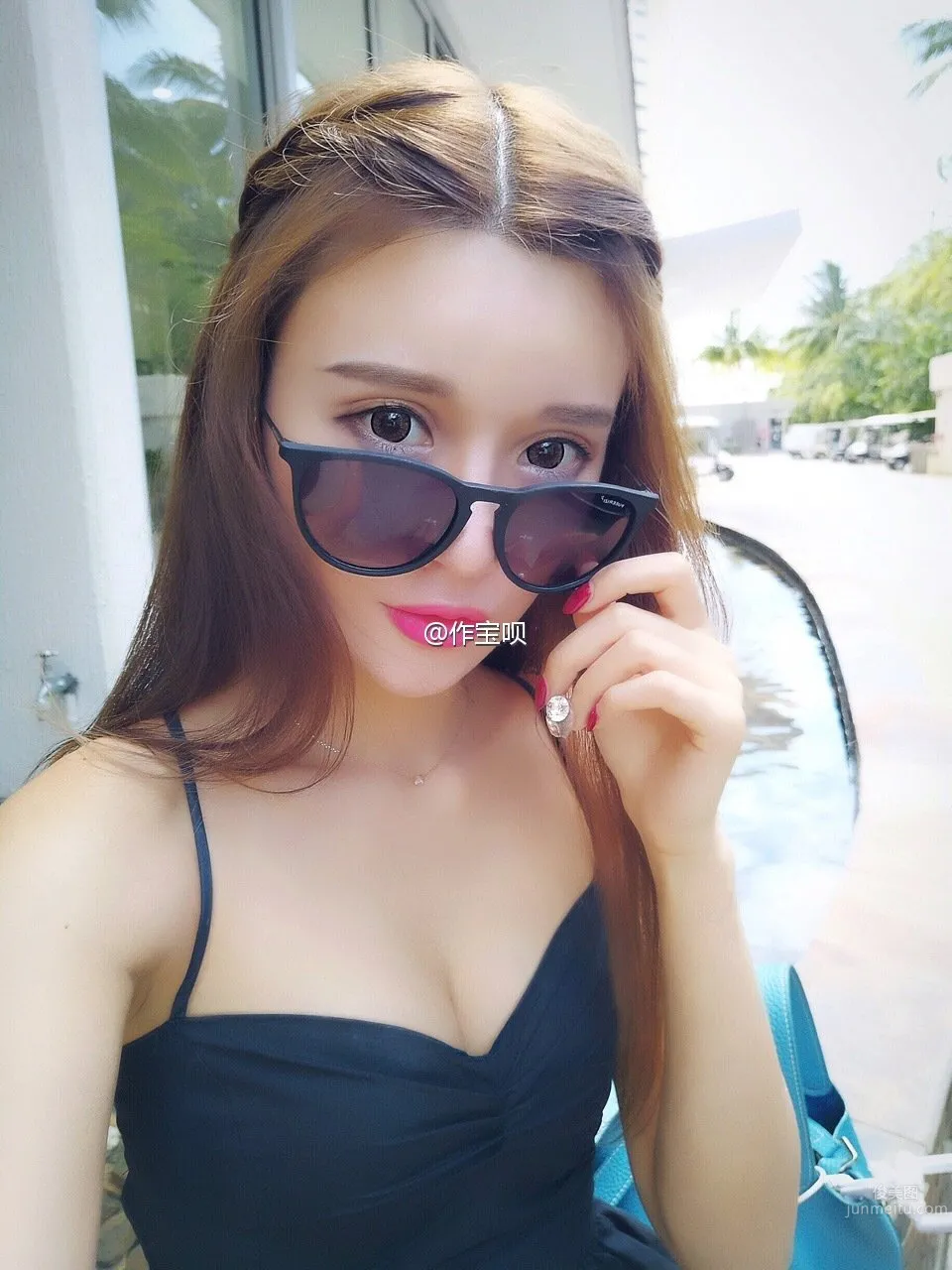 Jia Zhen - Big-Eyed Girl Fresh Bikini Beautiful Photos photo 14