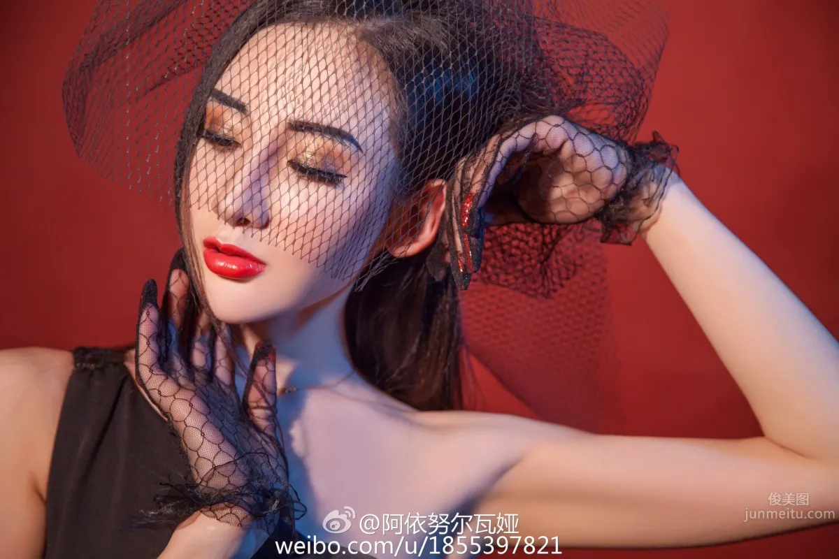 阿依努爾瓦娅- 微博私房寫真 21