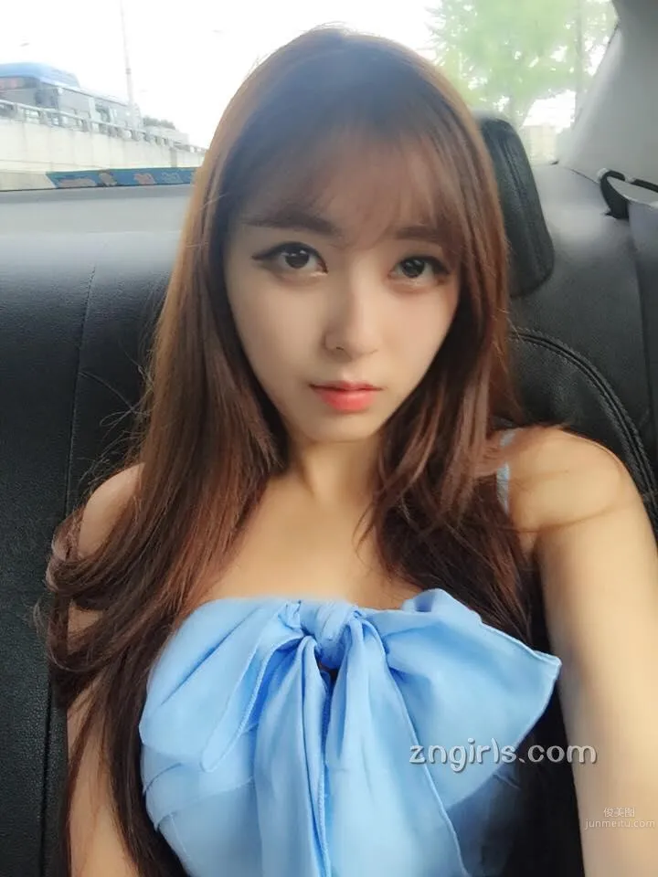金賽拉(김세라)- 南韓極品美胸美腿車模 7