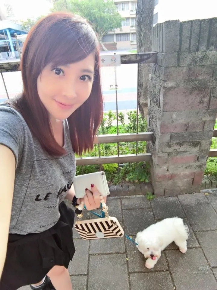 Huang Ruowei Vivi, Big-Eyed Elegant Female Anchor Private Shoot photo 12