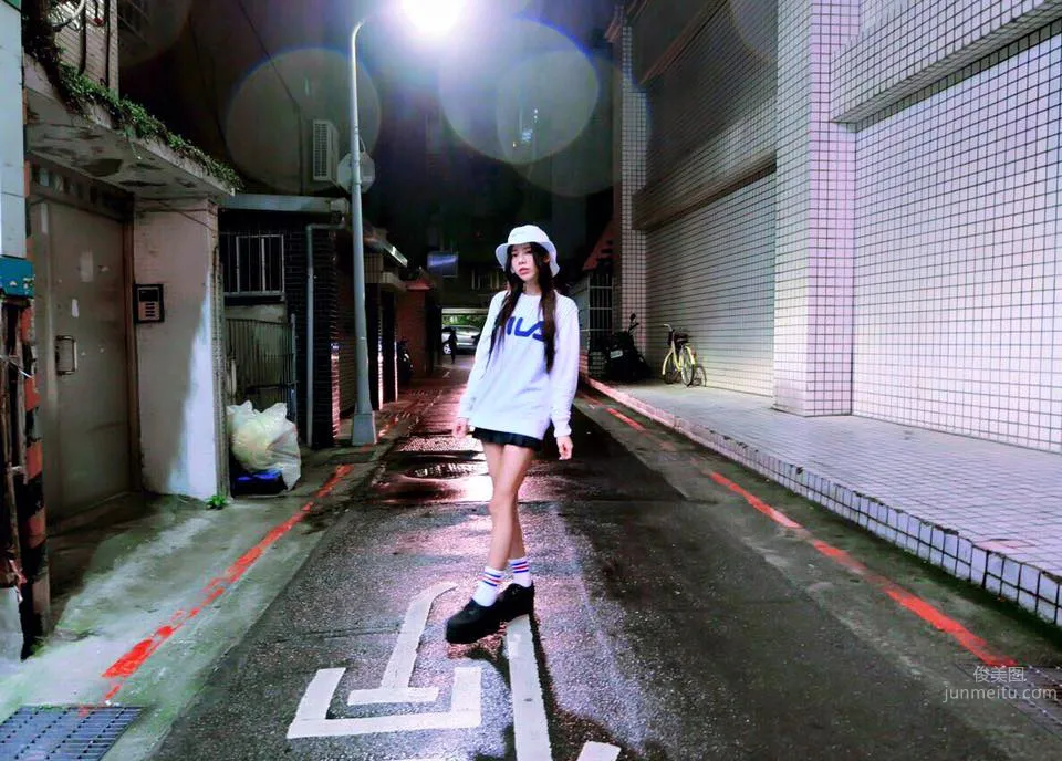 张香香- 网络女神美艳自拍照_8