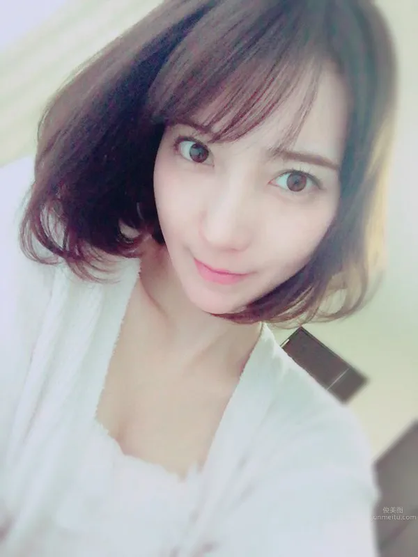 堀みづき- 短發美人迷人生活照 11