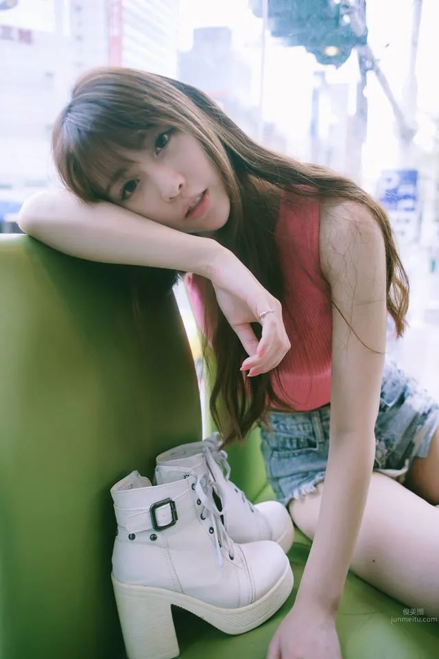 Zhang Daibi - Shih Hsin University Sweet D-Cup Hot Girl Private Shoot photo 8