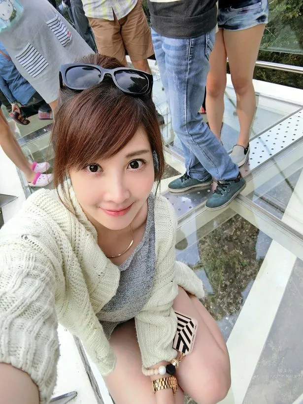 Huang Ruowei Vivi, Big-Eyed Elegant Female Anchor Private Shoot photo 18