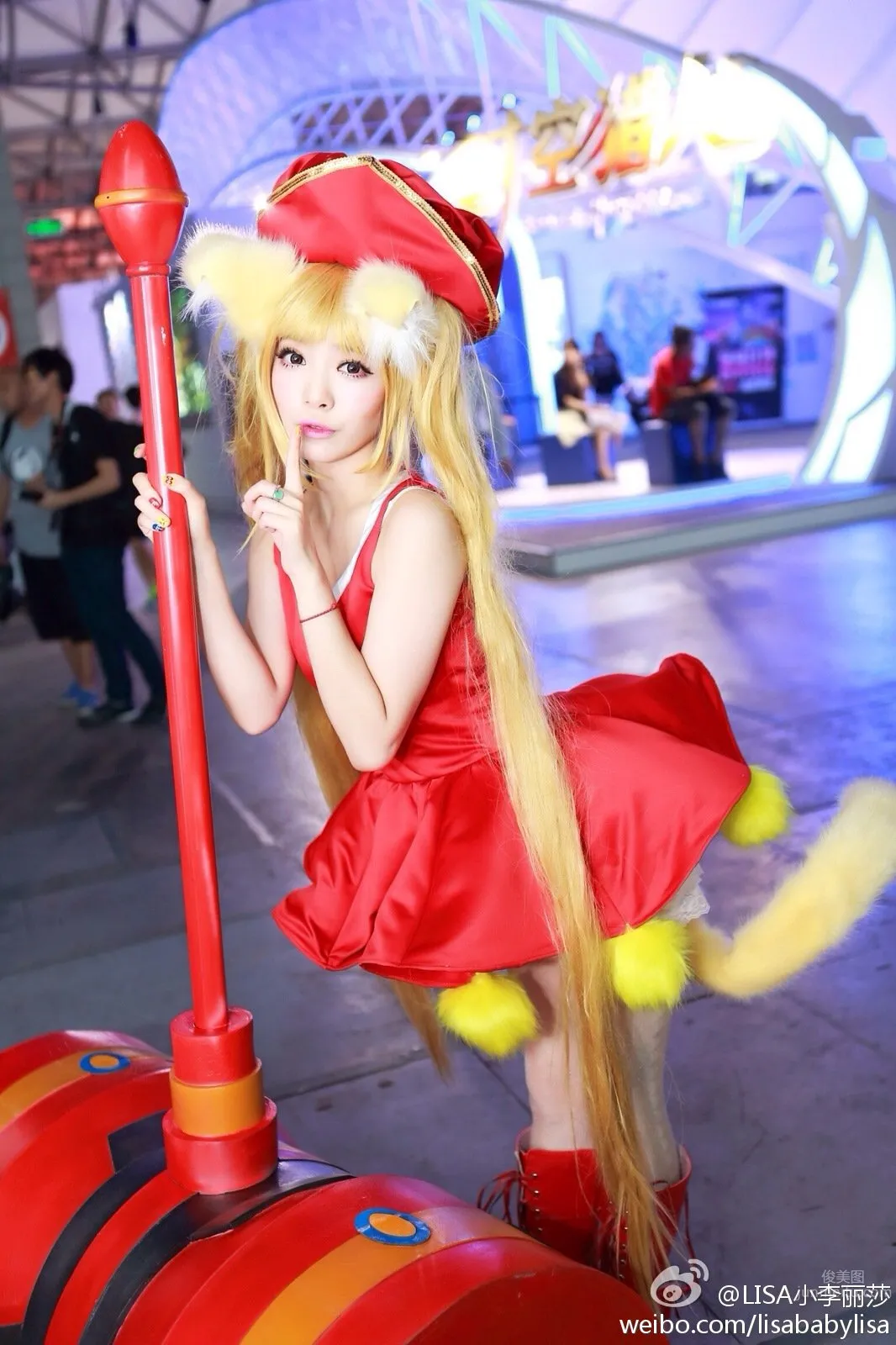 小李丽莎LISA- 萌系骨精灵美艳女神写真_32