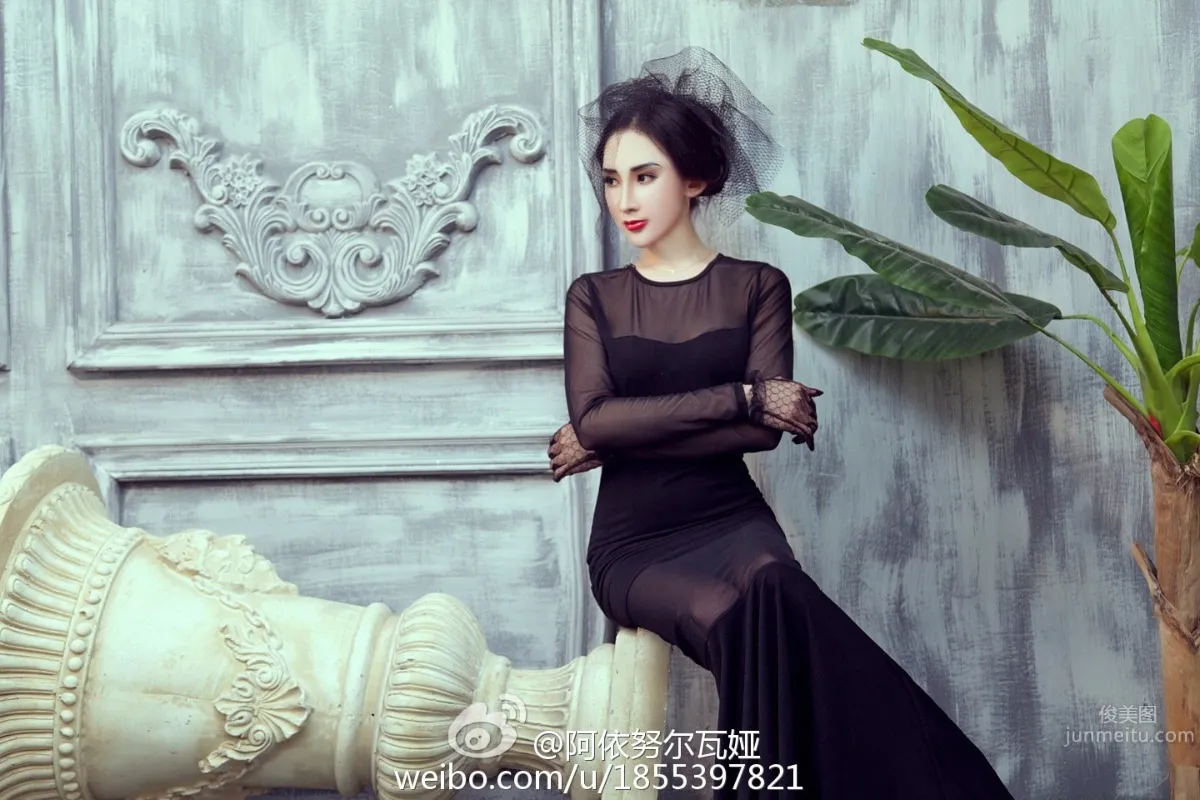 阿依努爾瓦娅- 微博私房寫真 9