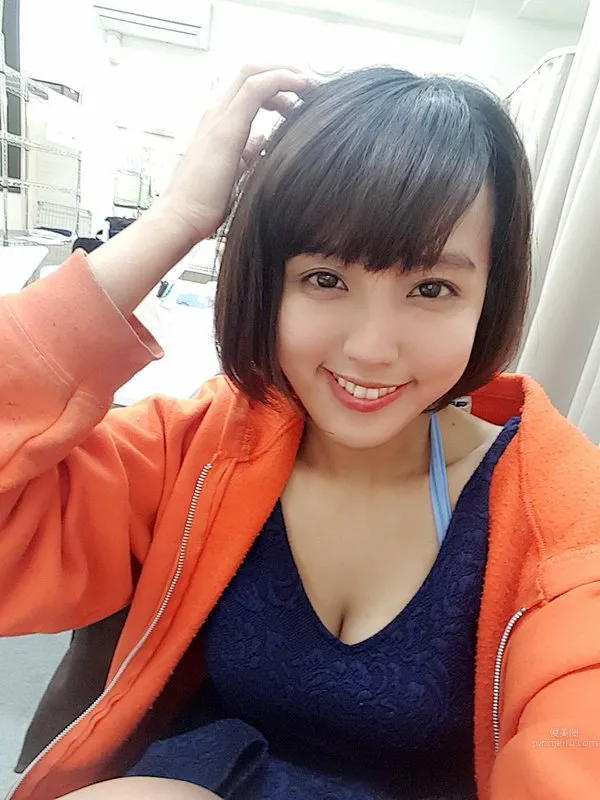 Asami Hisato, Fresh Short-Hair Photo Newcomer photo 19