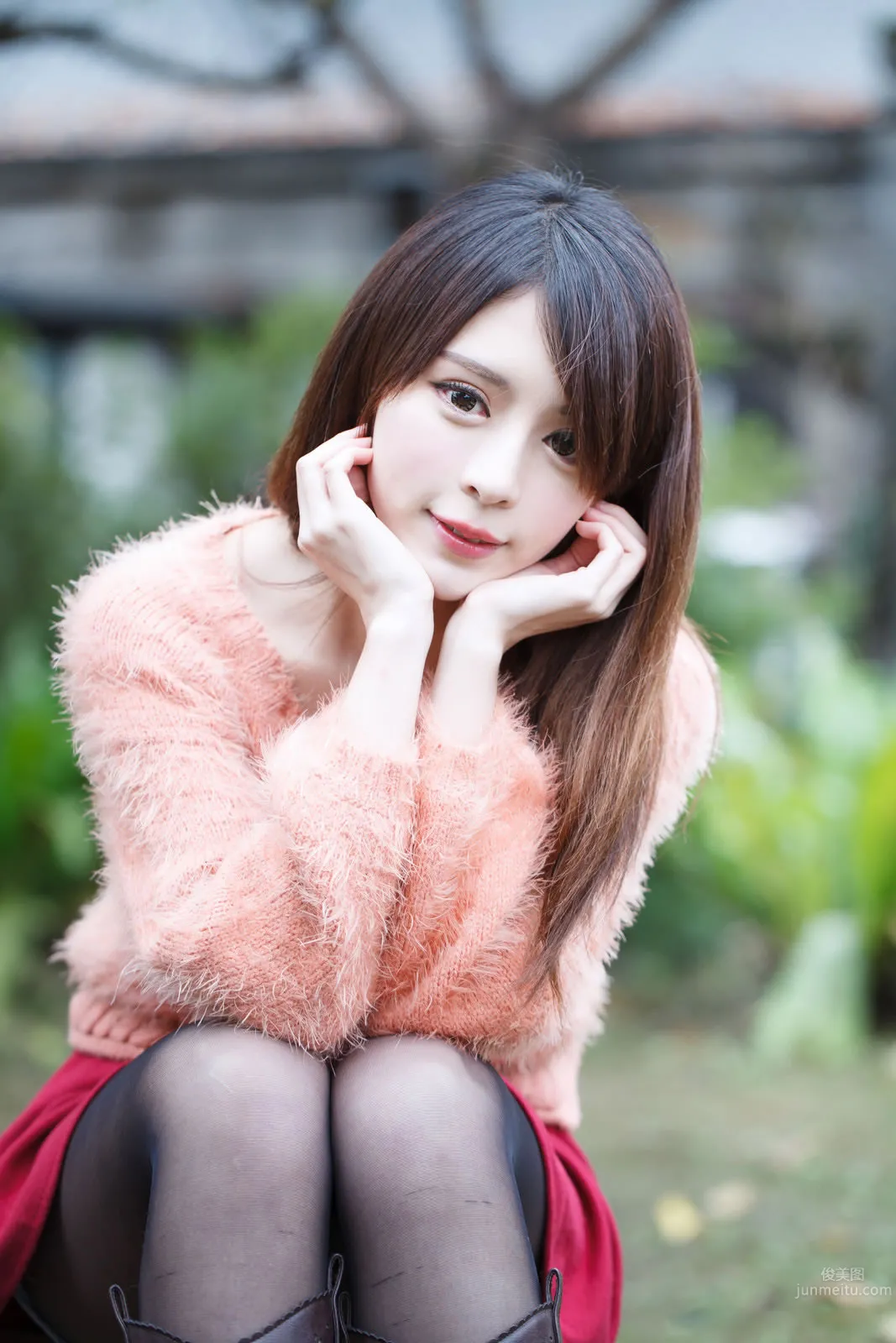 超跑女神大眼正妹张齐郡JULIE踏青外拍_33