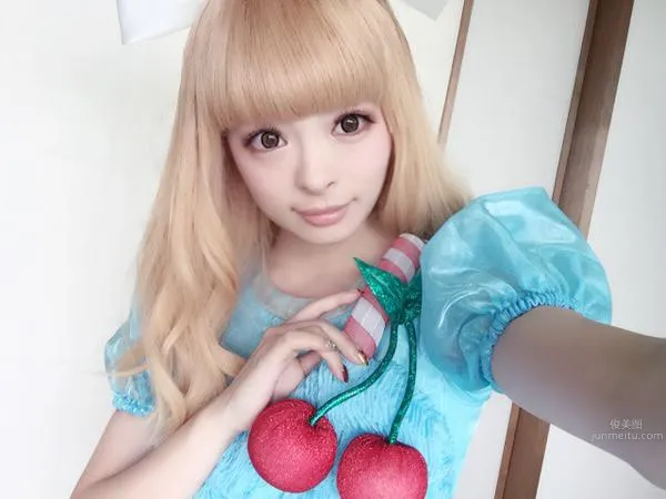 卡莉怪妞- 非主流美女私房照 24