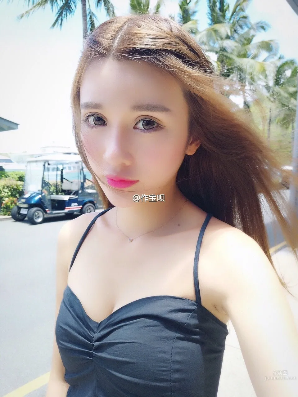 Jia Zhen - Big-Eyed Girl Fresh Bikini Beautiful Photos photo 15