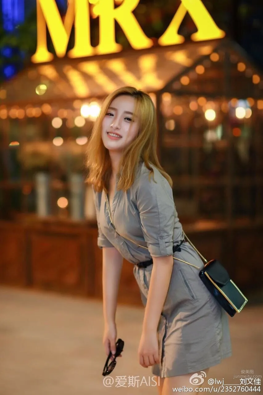 劉文佳- 香車美人寫真 16