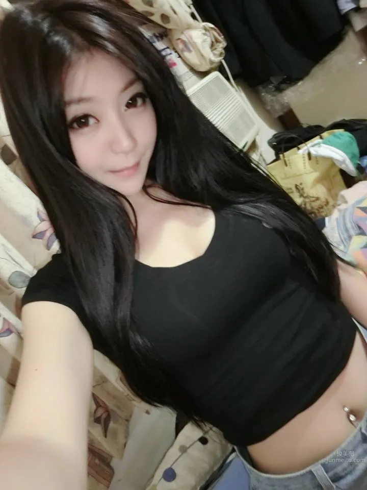 Mina Liu (Hua Hua) - The Super Charming 34C Sexy Bombshell photo 11