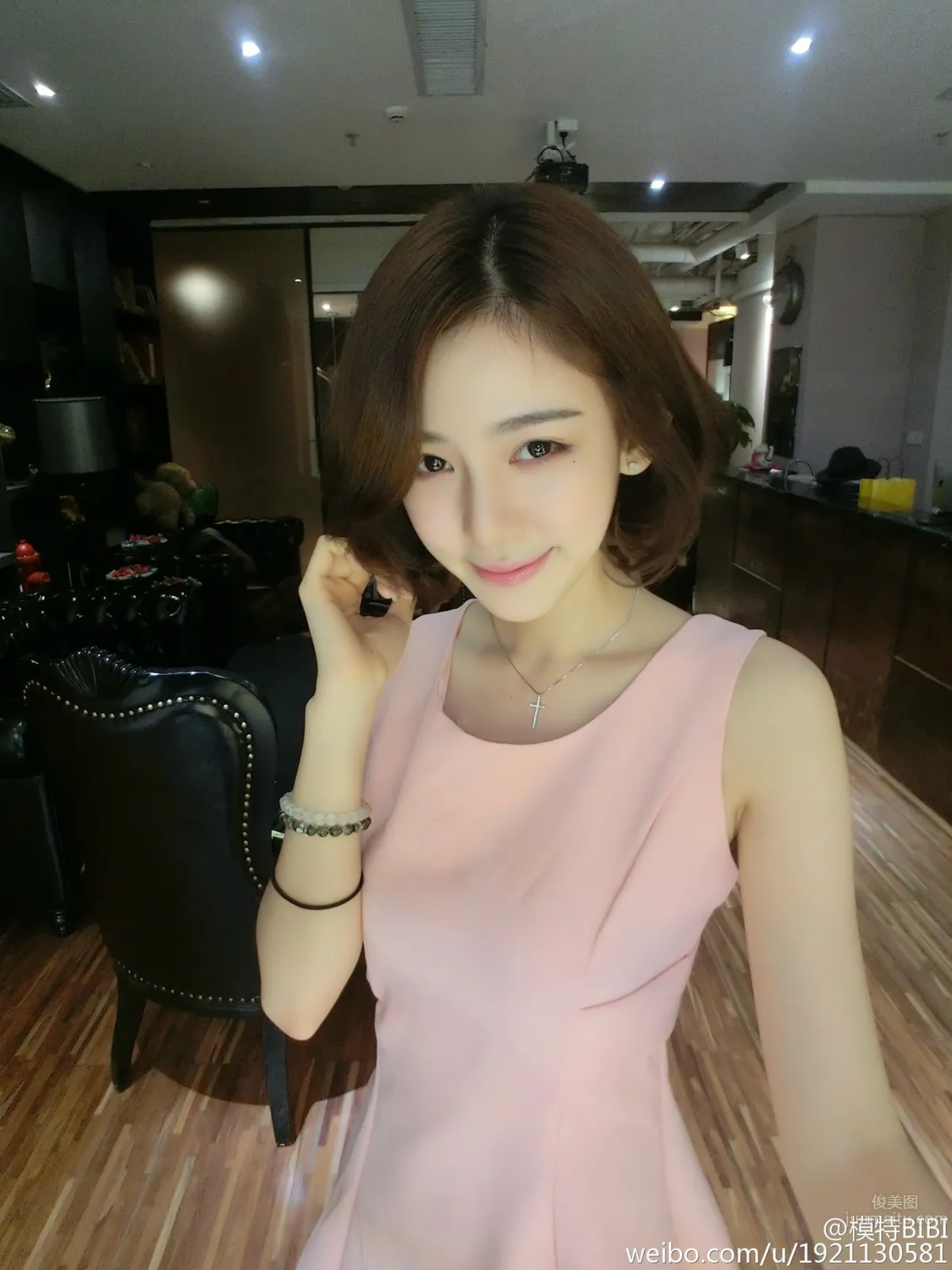 Huanghui BIBI - Internet Celebrity Goddess Super Beautiful Private Photos photo 16