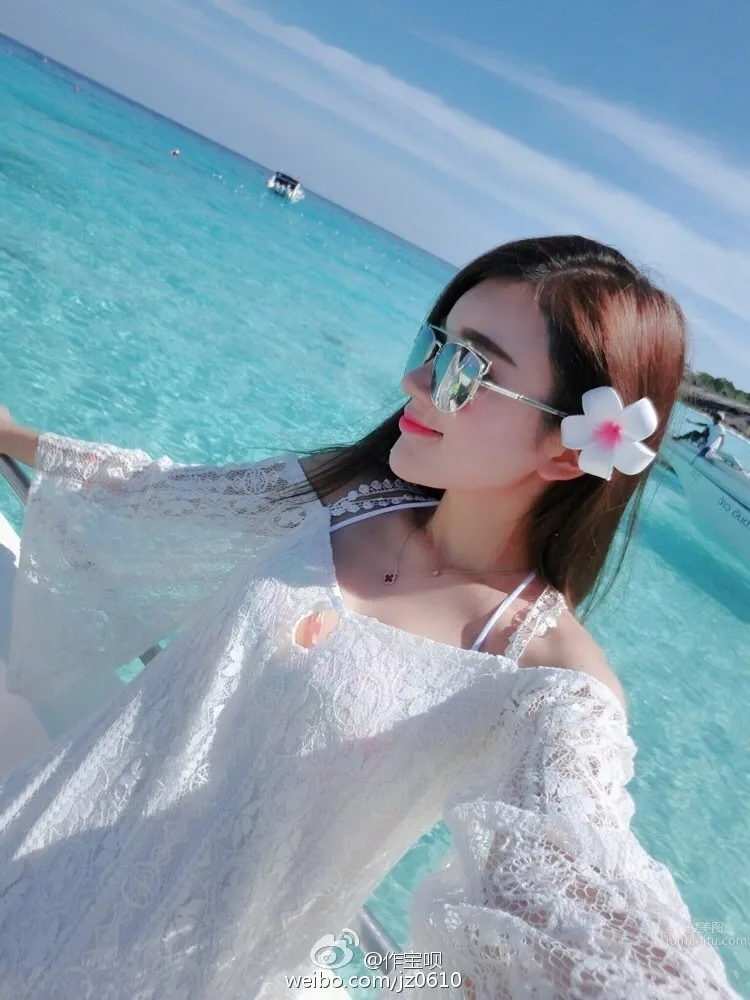 Jia Zhen - Big-Eyed Girl Fresh Bikini Beautiful Photos photo 23