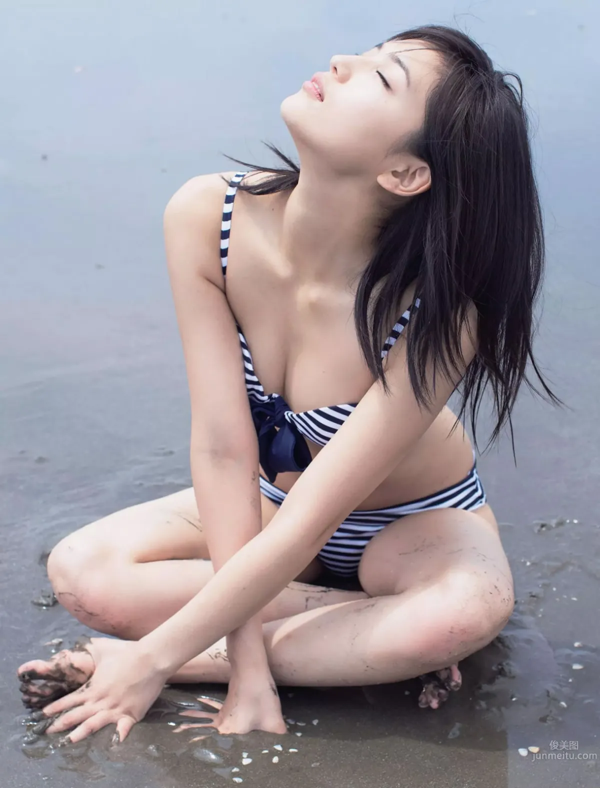 [Flash] 2014.10.21 柏木由紀 川口春奈 吉野公佳 8