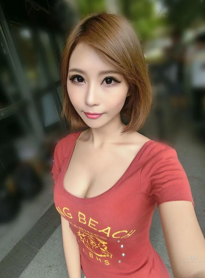 Sylvia小希- 短發美人戶外寫真 2