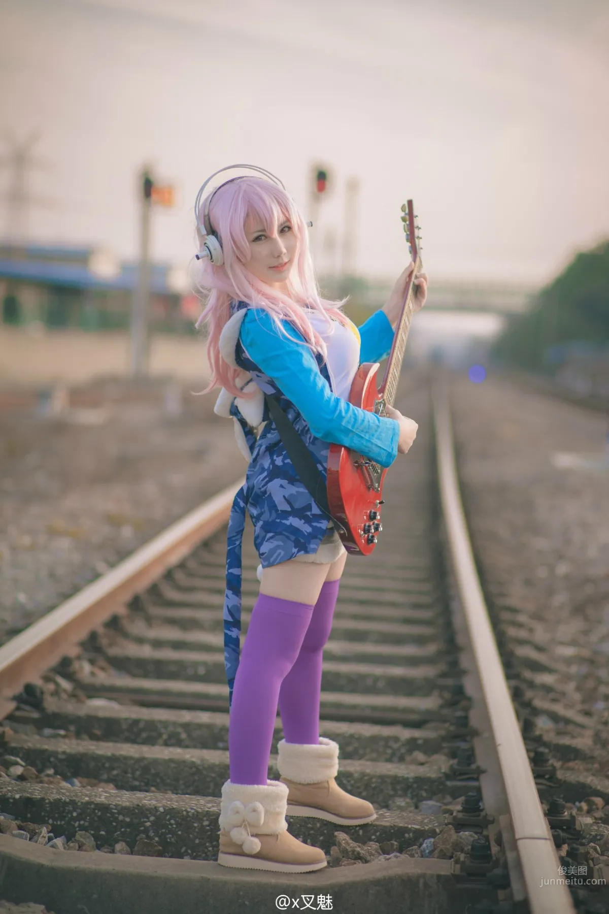 x Chamei: x Cos photo 30