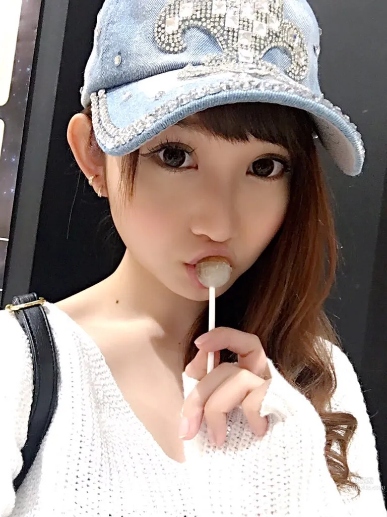 秋田知裡- 非常可愛的假面騎士美少女 15