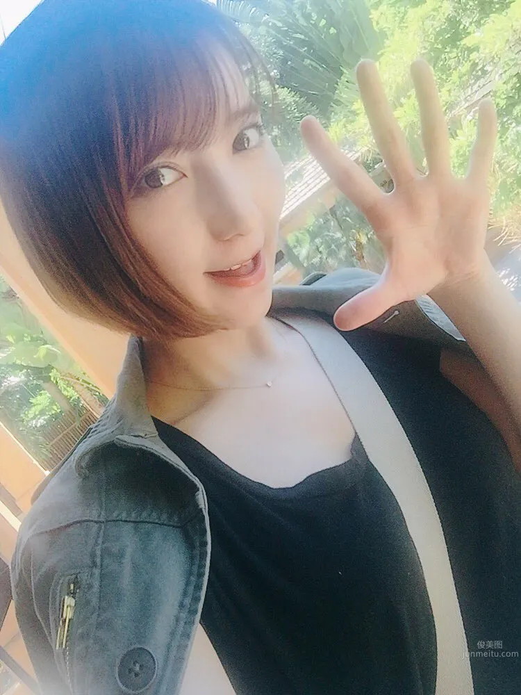 堀みづき- 短發美人迷人生活照 5