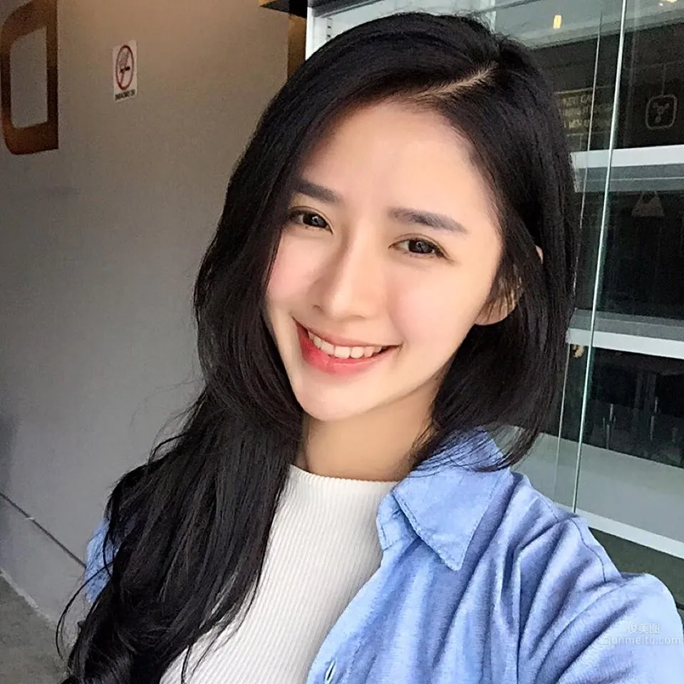 悠悠(Joeychua)- 大馬正妹化妝師有顔值也有胸～ 12