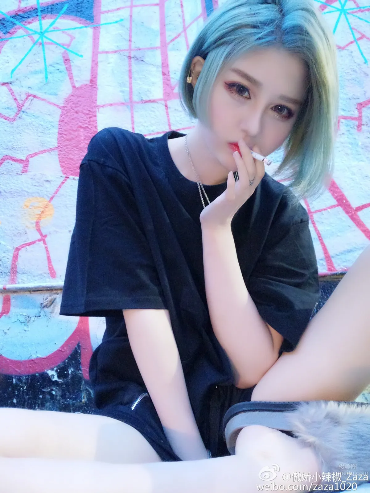 Zaza(傲嬌小辣椒)- 最受歡迎的蝸牛showgirl 14
