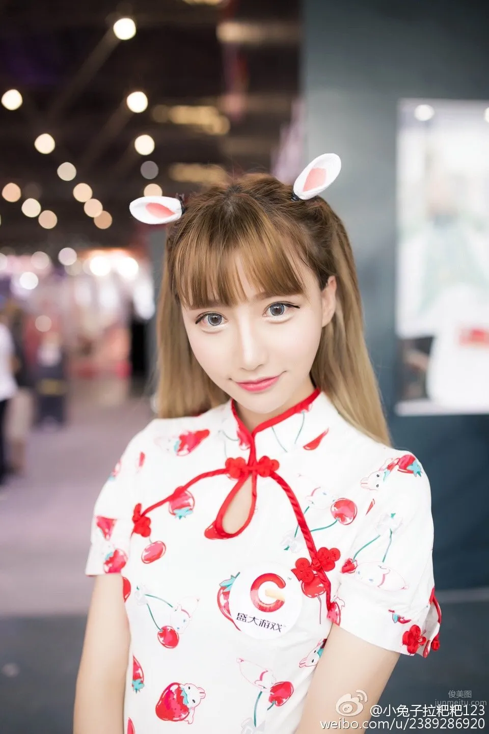 Chen Shiyi - ChinaJoy2016 Shanda Games Booth SG photo 15