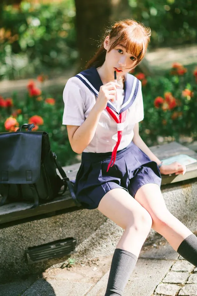 Lv Jialing, Super Cute Fuxing High School Japanese-Style School Beauty photo 3