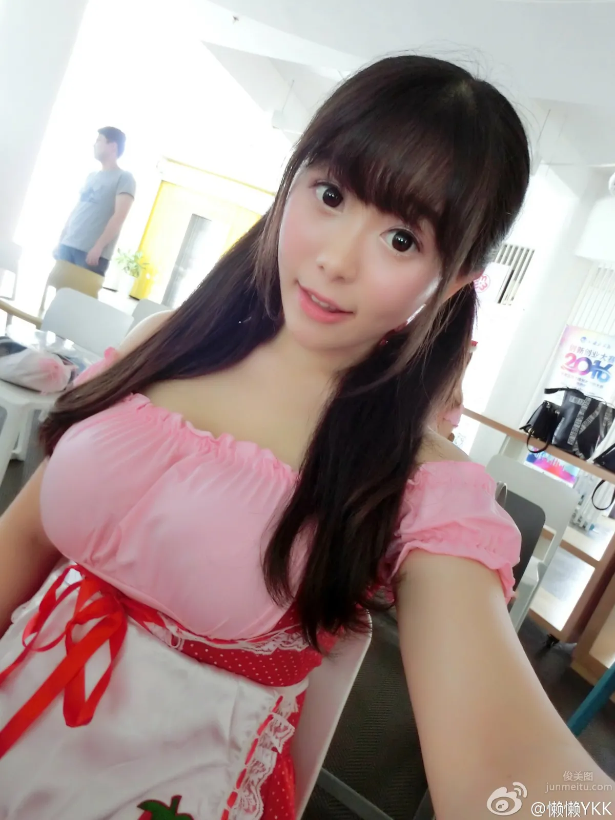 懶懶YKK- 2016ChinaJoy觸手TV展台主推SG 20