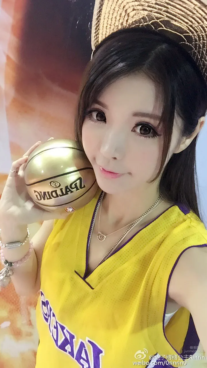 兔兔淩顔- 超人氣Coser海量美圖寫真 2