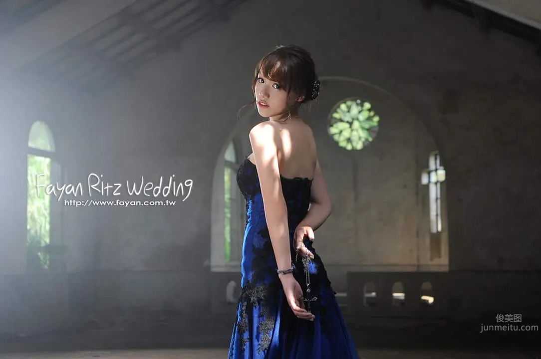 Lv Jialing - Fuxing High School Beauty Queen Aesthetic Photos photo 2