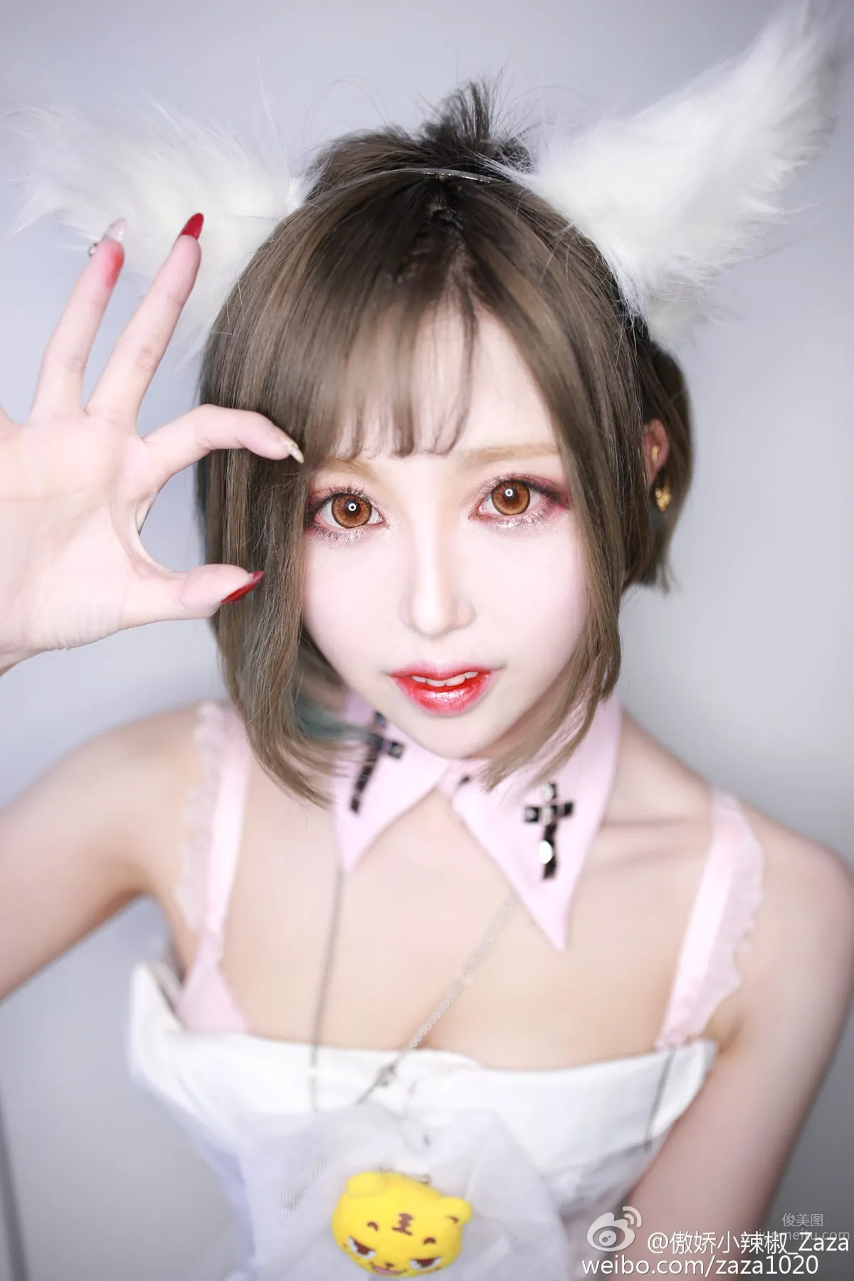 Zaza(傲嬌小辣椒)- 最受歡迎的蝸牛showgirl 11