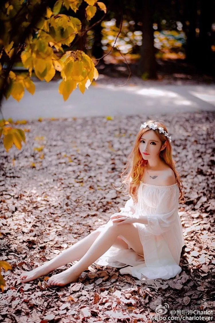 Huang Xinting Charlot, Weibo Private Shoot photo 17
