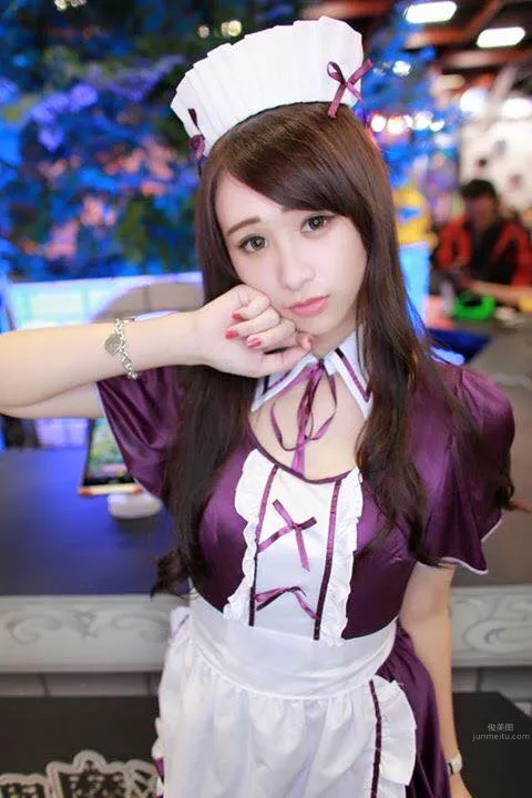 Luo Minci, Looks Sweet but Is Actually Fierce and Tempting photo 16