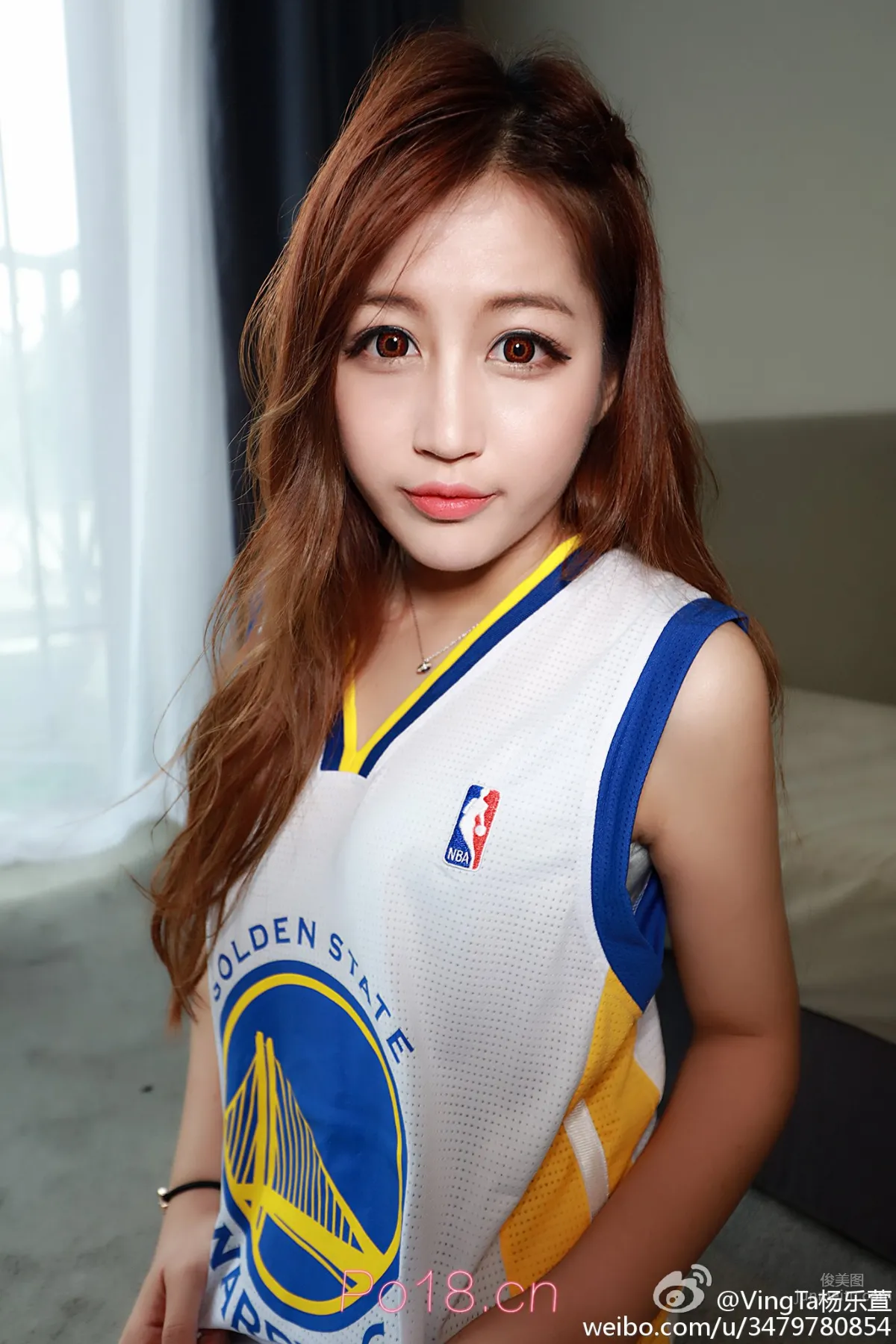 Yang Lexuan VingTa - Pinke Media Signed Showgirl photo 13
