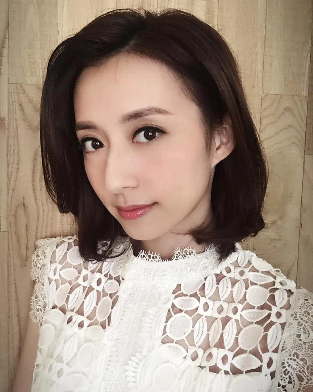 Katy Kung - Weibo Bikini Swimsuit Photos, Gorgeously Beautiful photo 8