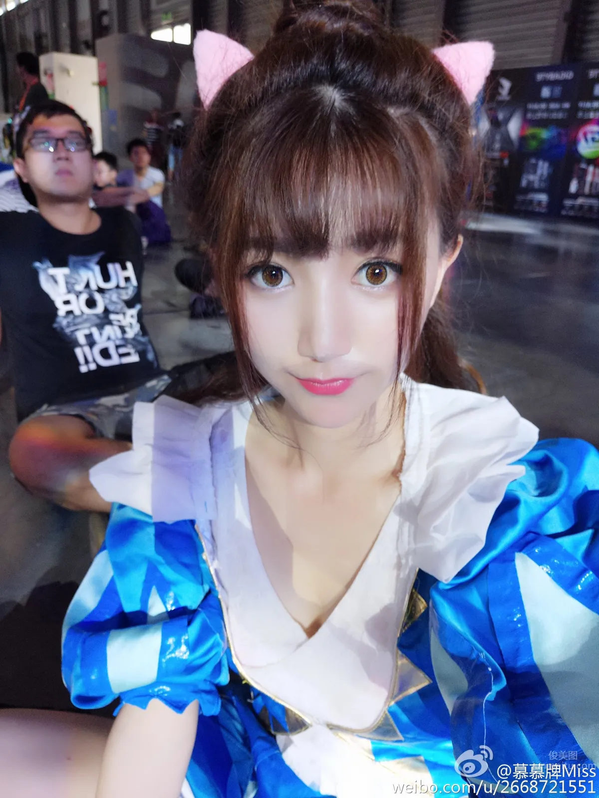 盛甯甯- ChinaJoy 2016 網龍展台SG 8