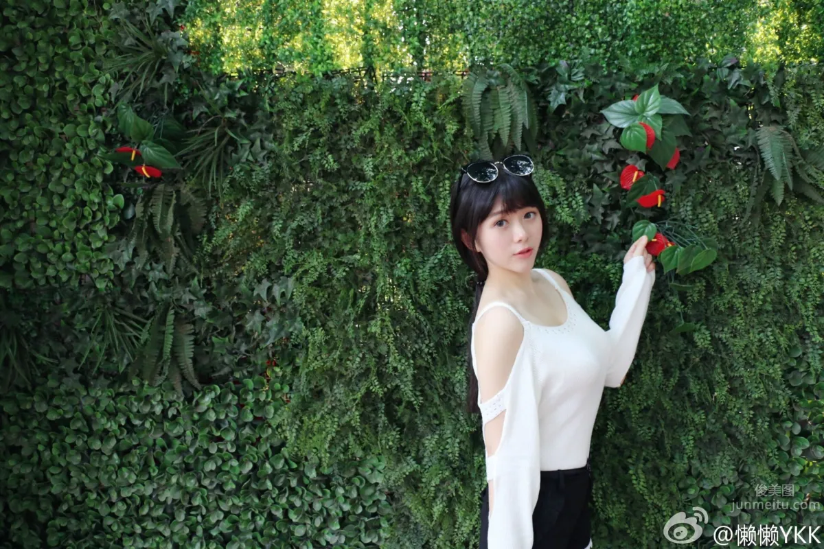 懶懶YKK- 2016ChinaJoy觸手TV展台主推SG 30
