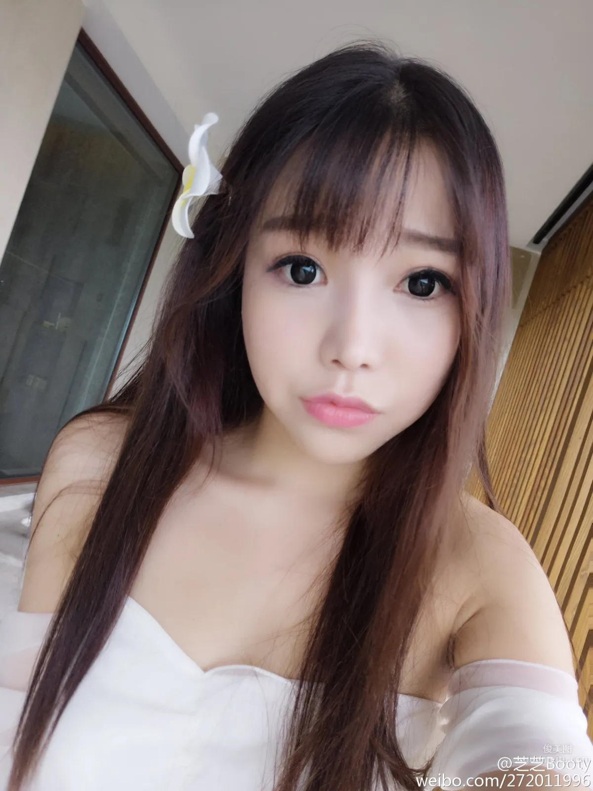 Zhizhi Booty - Playful Female Streamer Private Shoot photo 2